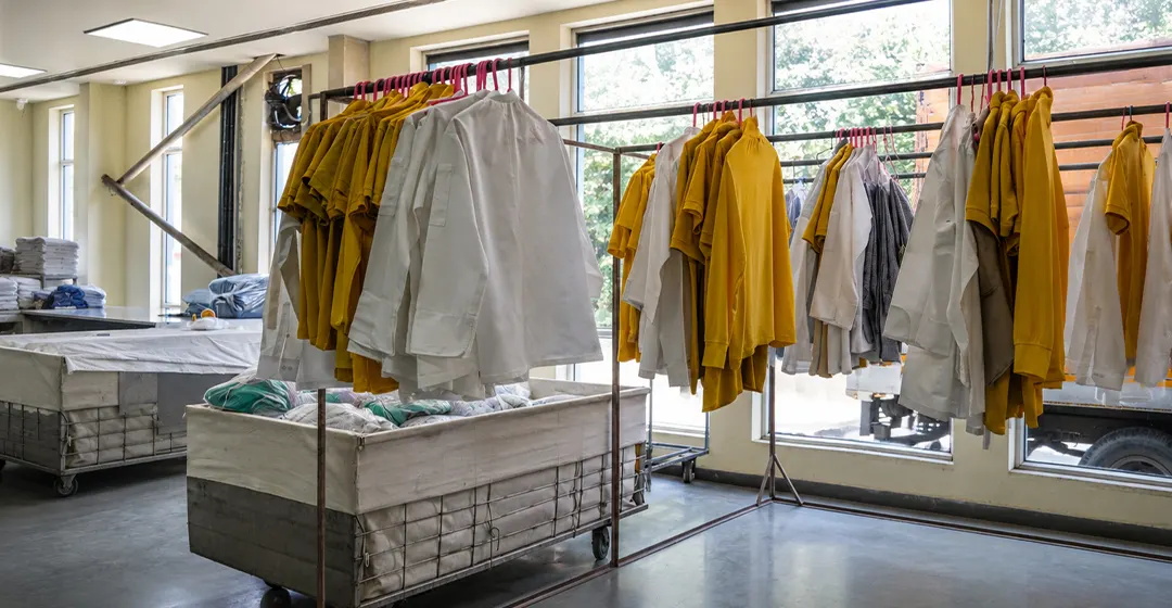 commercial laundry equipment