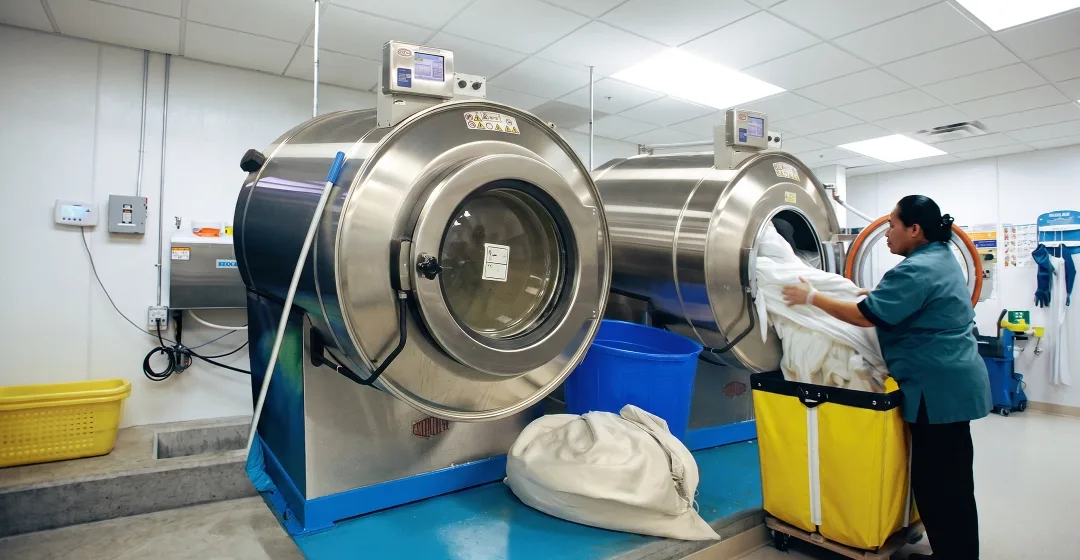 commercial-laundry-equipment-for-hotels