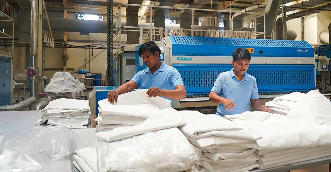 commercial laundry machines for railway